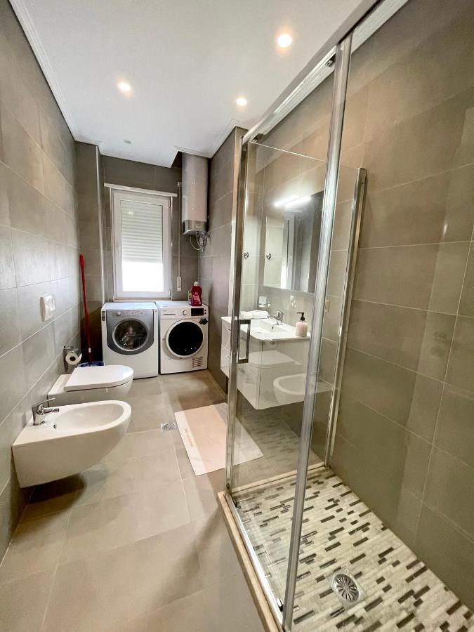 Queen'S Luxury Apartments Lake Tirana Exterior photo