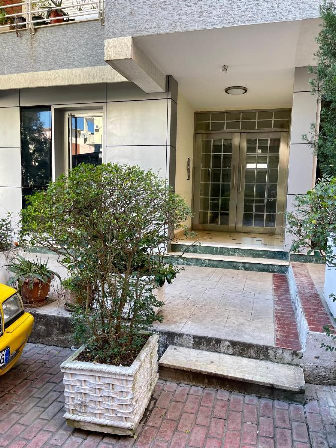 Queen'S Luxury Apartments Lake Tirana Exterior photo