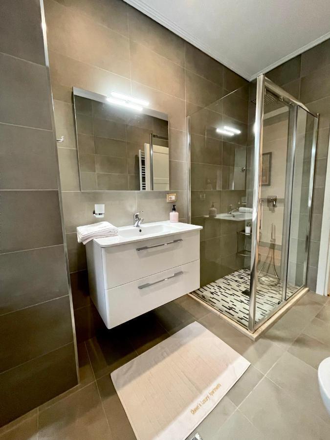Queen'S Luxury Apartments Lake Tirana Exterior photo