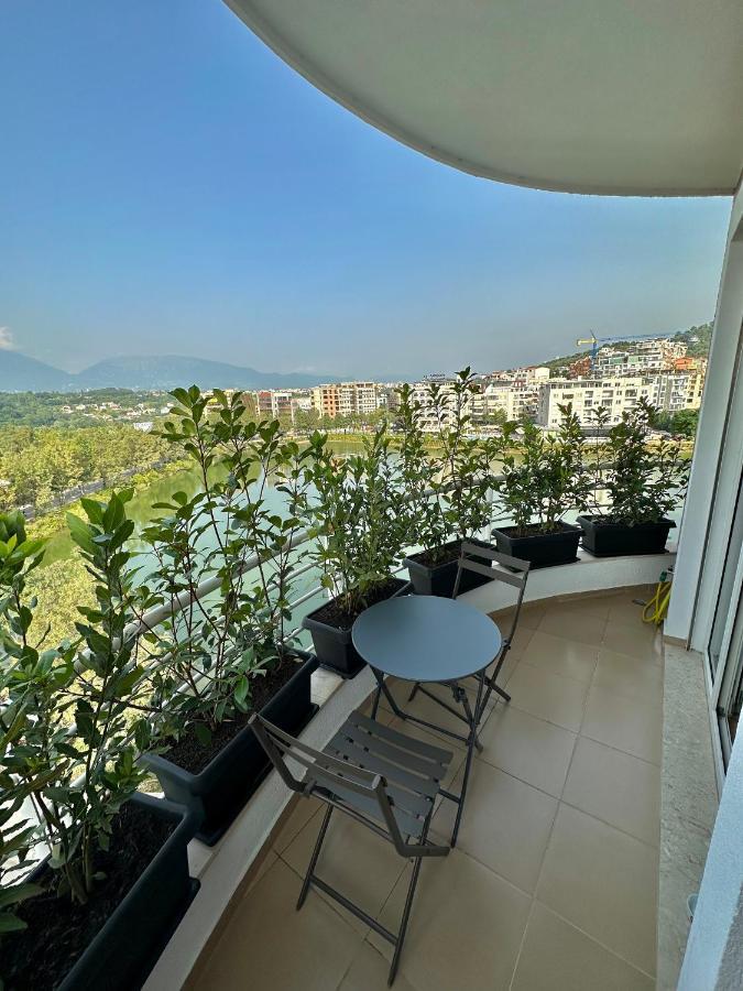 Queen'S Luxury Apartments Lake Tirana Exterior photo